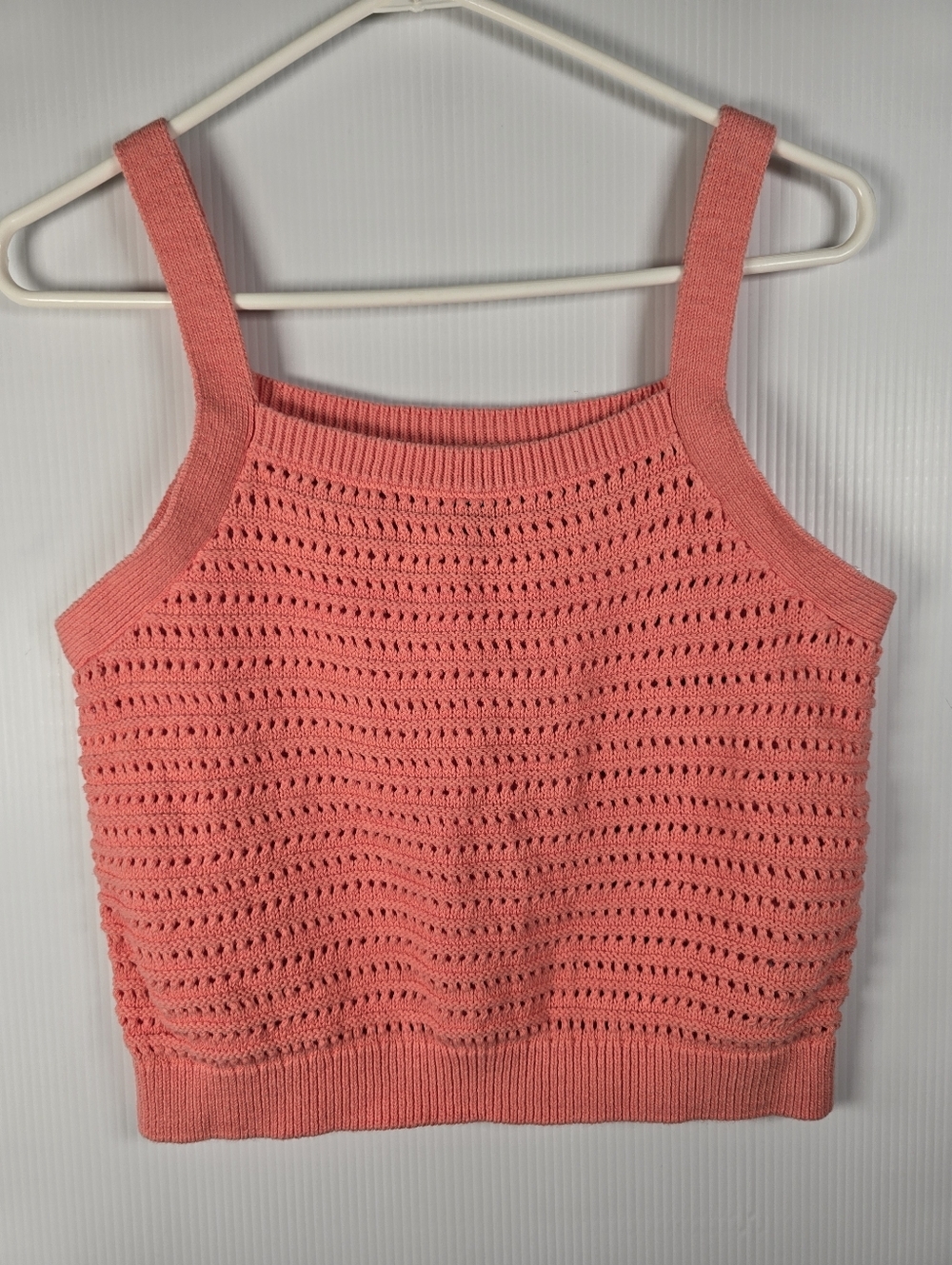 NWOT Universal Threads Bright Coral Women's Crochet Knit Crop Tank Top Size L - Picture 2 of 11